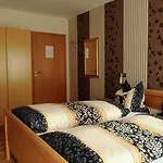 Konukevi Gaestehaus Petra